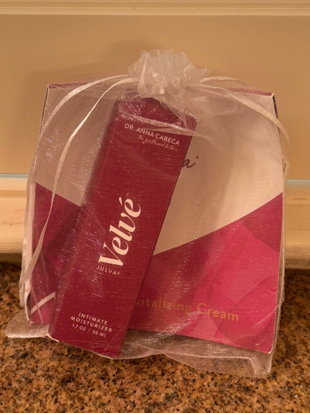 Julva Velve Feminine Intimate Moisturizer by Dr. Anna Cabeca
